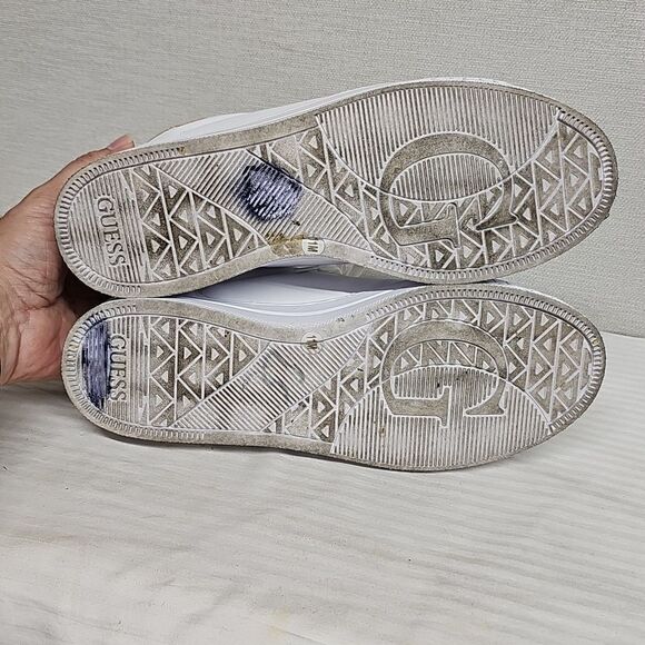 GUESS LA COLTON CHARMS WOMENS SNEAKERS BFPM-04-022 - Picture 9 of 10